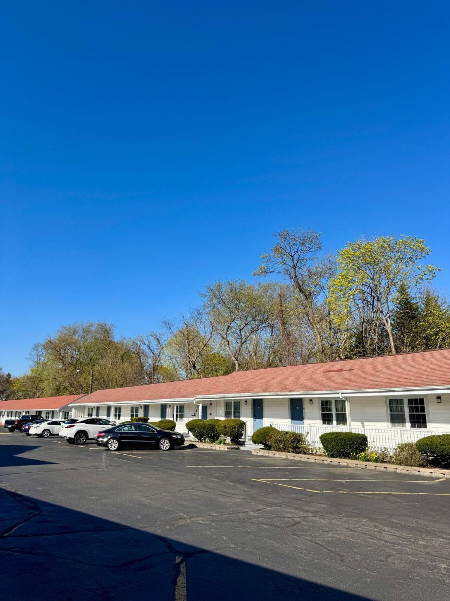 Chisholm'S Motor Inn ソーガス エクステリア 写真