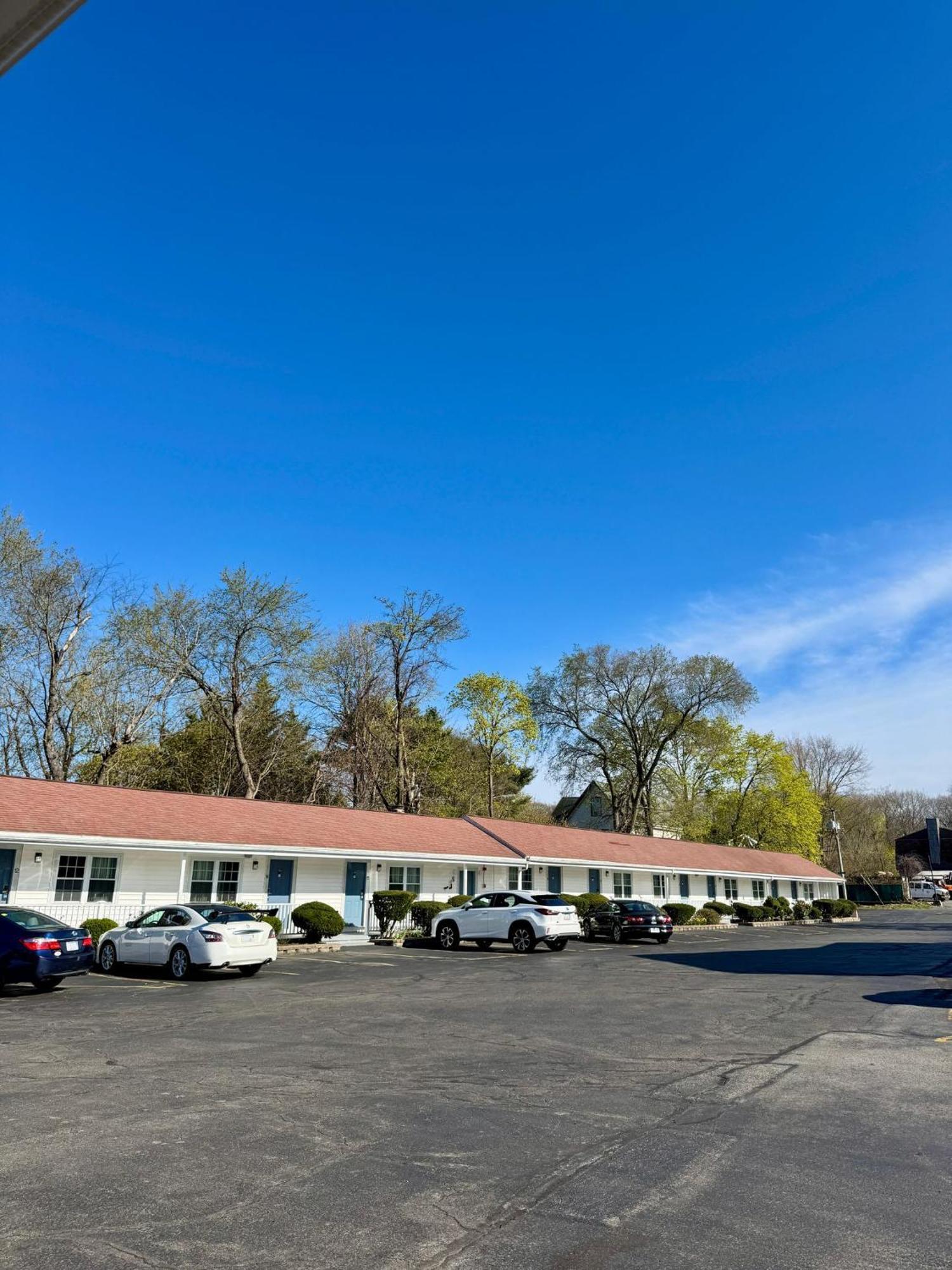 Chisholm'S Motor Inn ソーガス エクステリア 写真