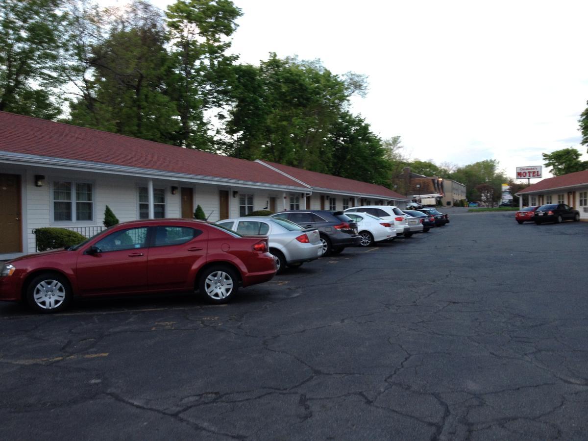 Chisholm'S Motor Inn ソーガス エクステリア 写真
