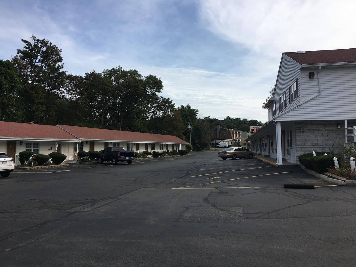 Chisholm'S Motor Inn ソーガス エクステリア 写真
