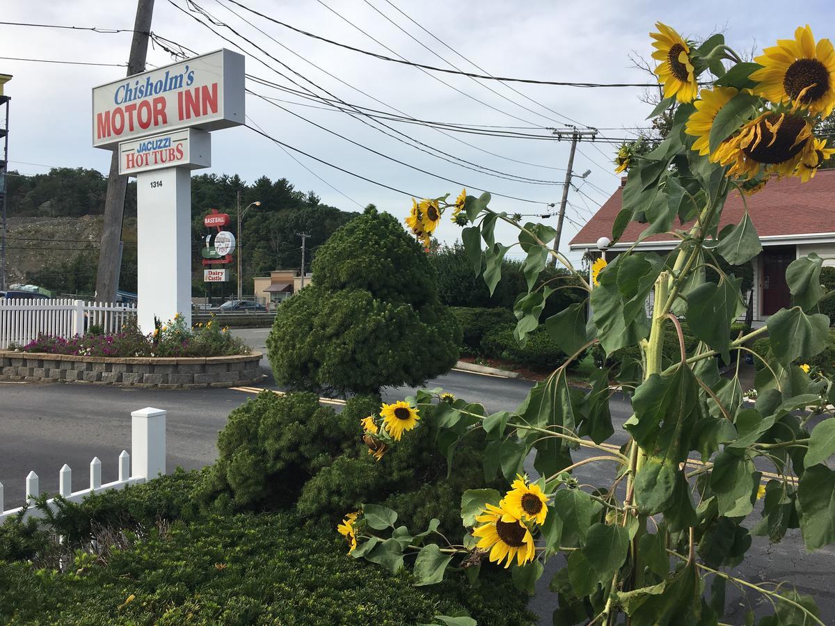 Chisholm'S Motor Inn ソーガス エクステリア 写真