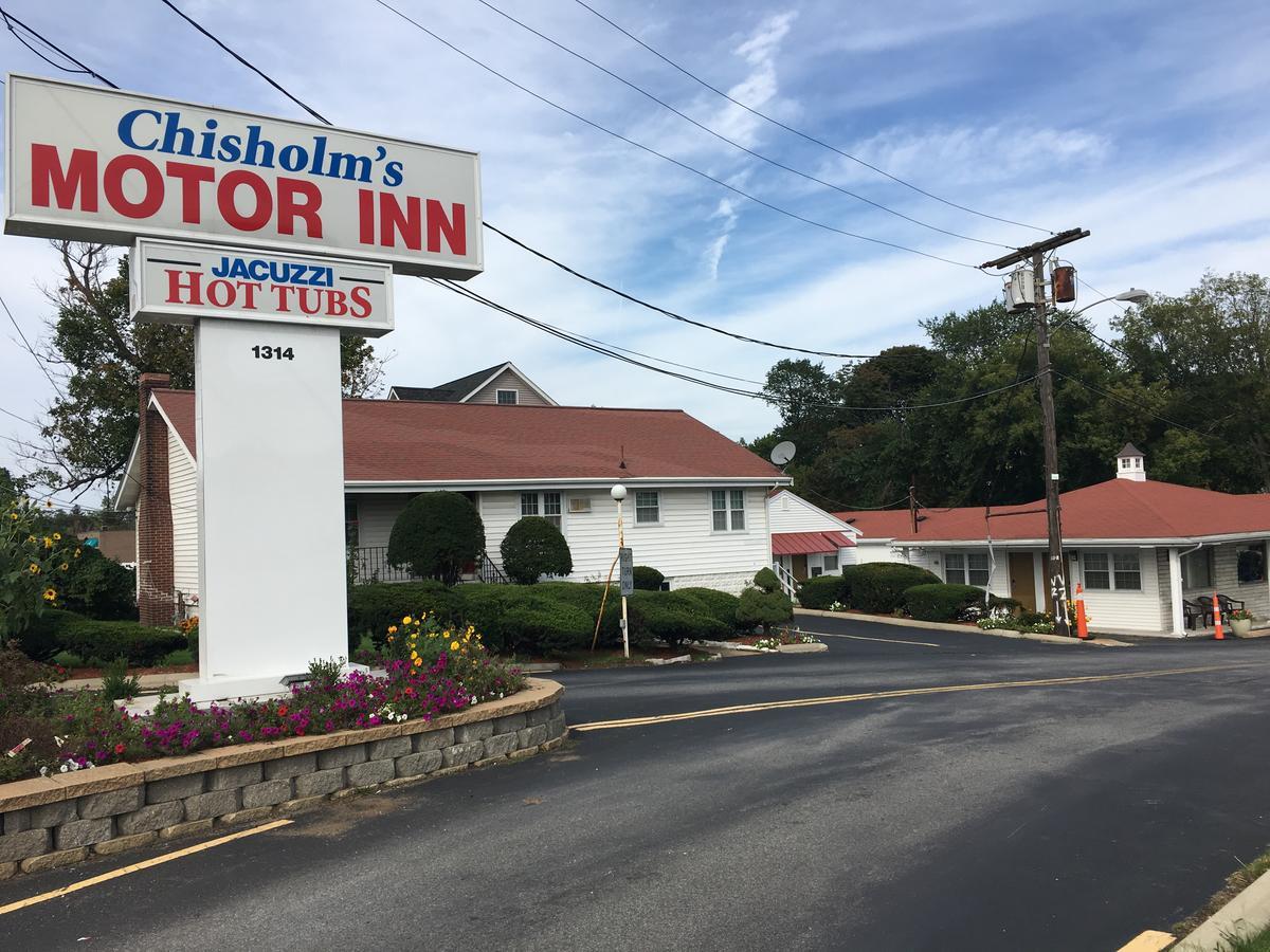 Chisholm'S Motor Inn ソーガス エクステリア 写真