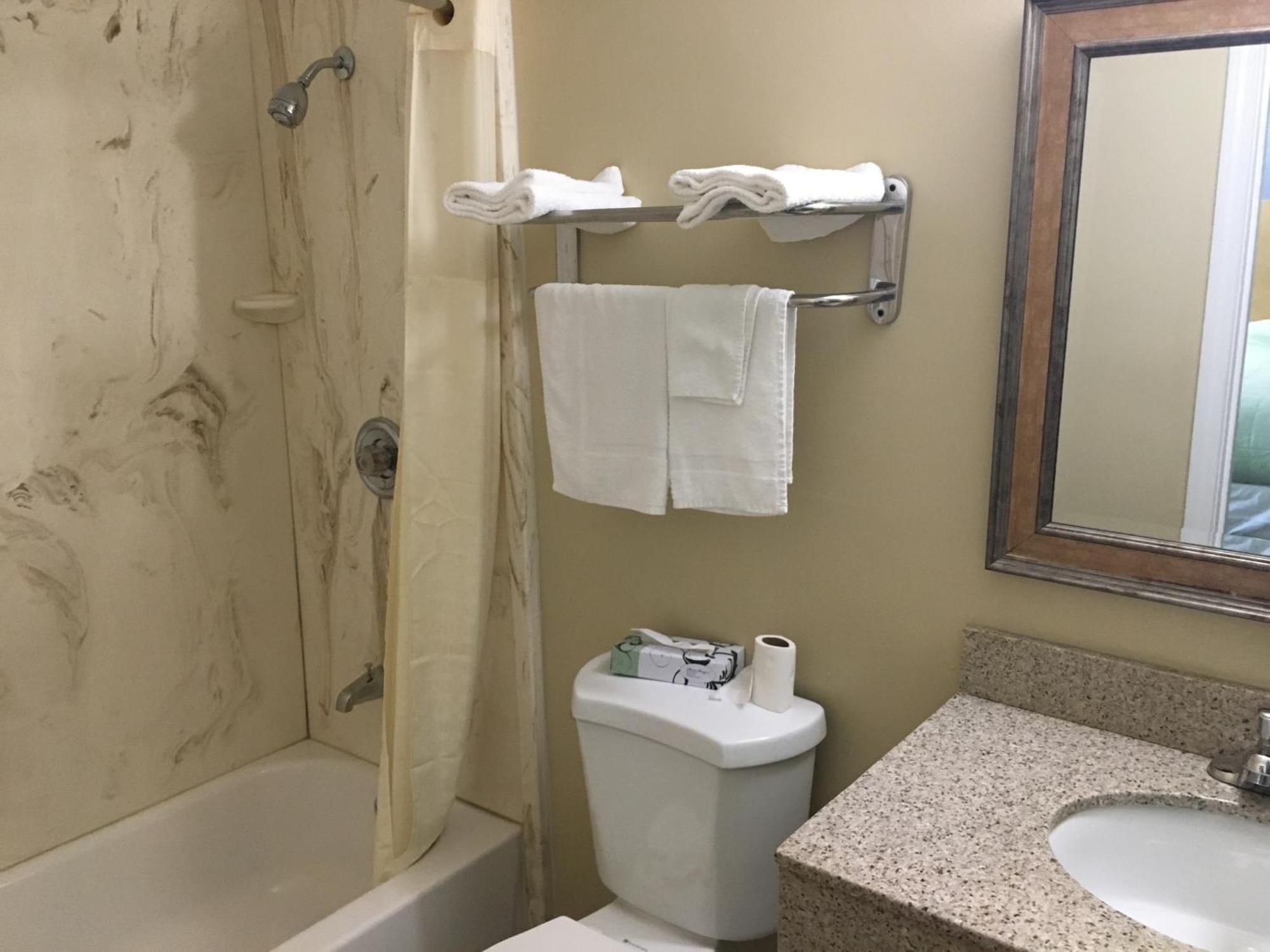 Chisholm'S Motor Inn ソーガス エクステリア 写真